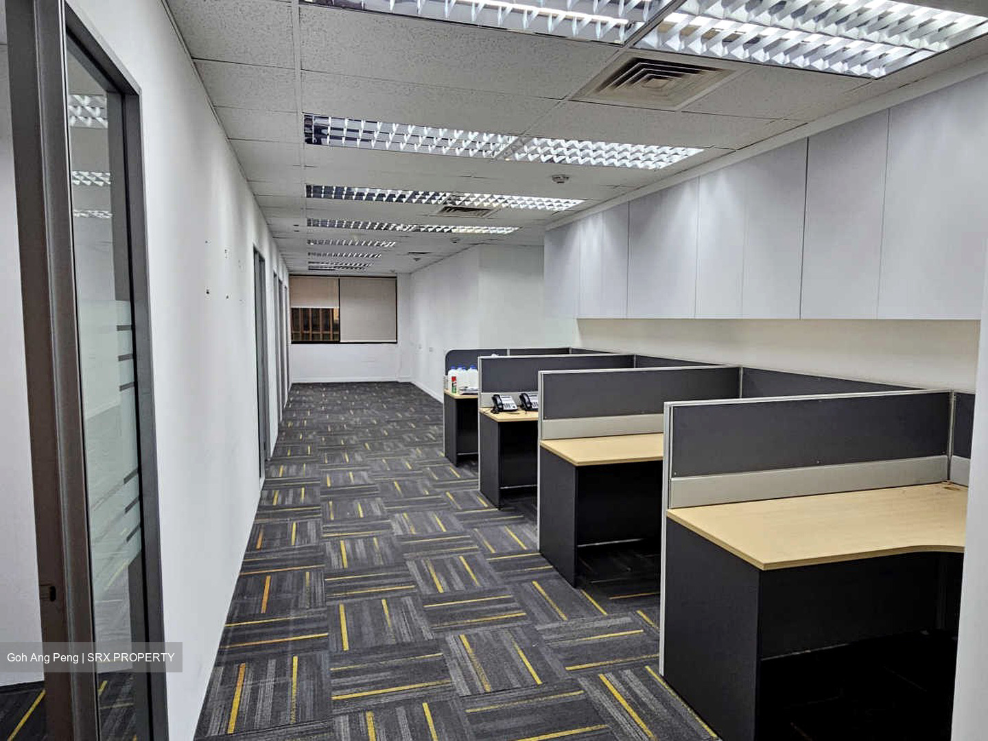 North Bridge Centre (D7), Office #478383221